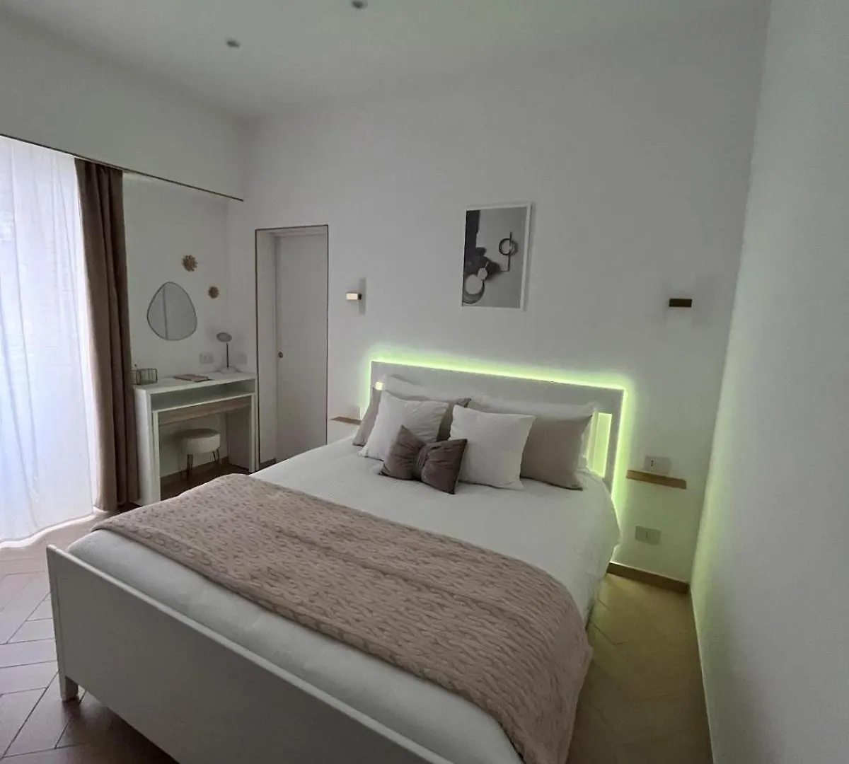 Holiday Gold Neapol Apartament